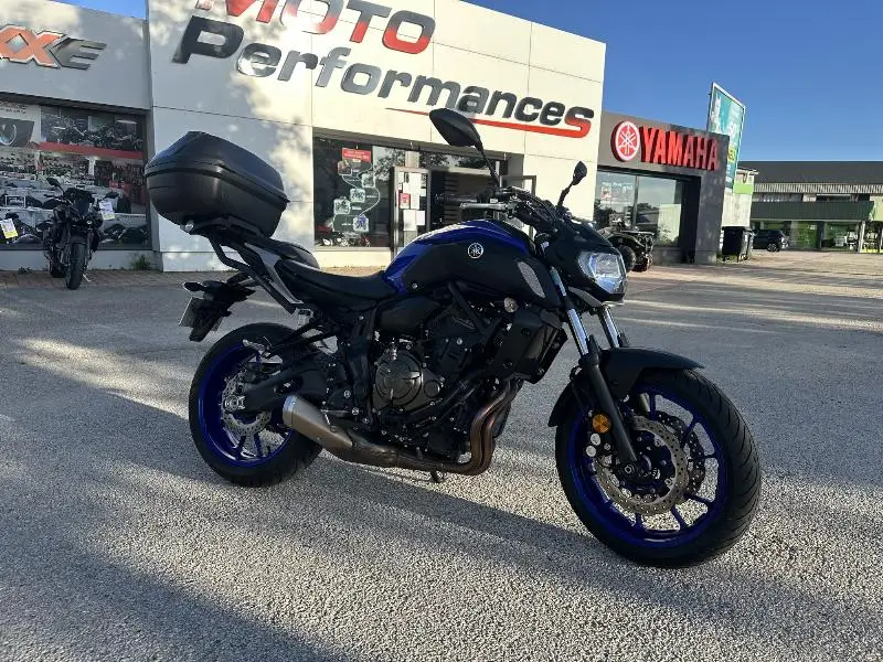MT07