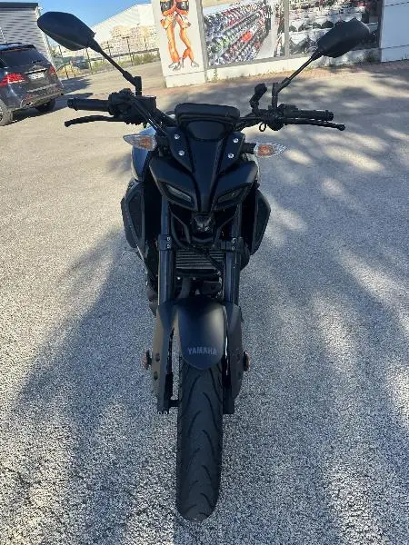 MT125 ABS
