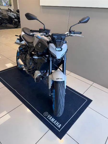 MT07 