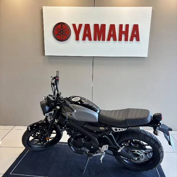 XSR 125