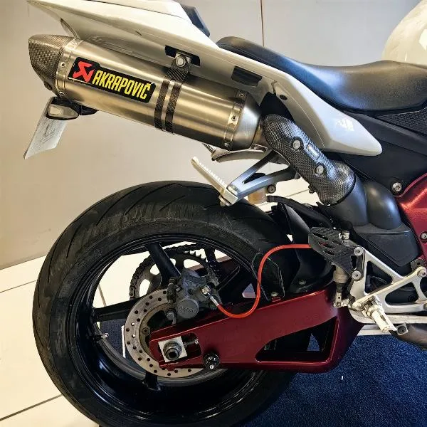 YZF 1000 R1