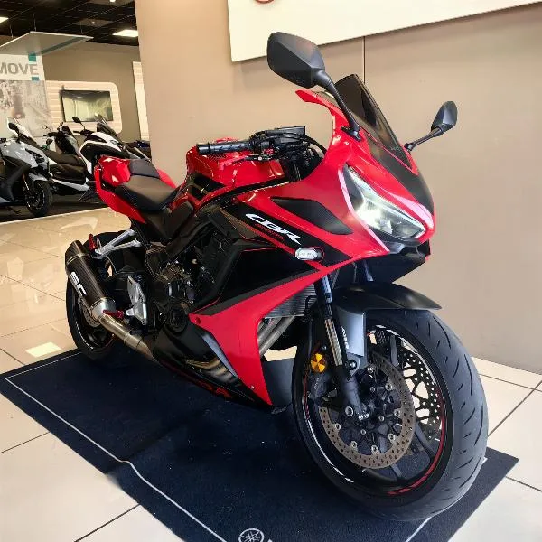 CBR 650  R