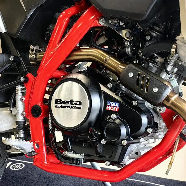 RR 125 LC