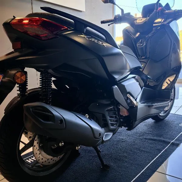 XMAX 125 TECH MAX