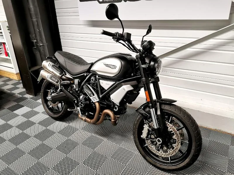 SCRAMBLER