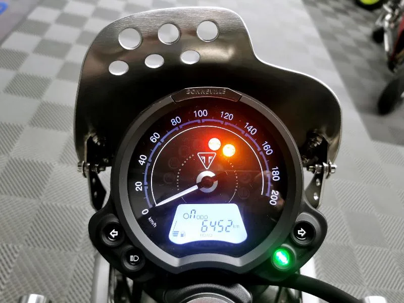 SCRAMBLER 900