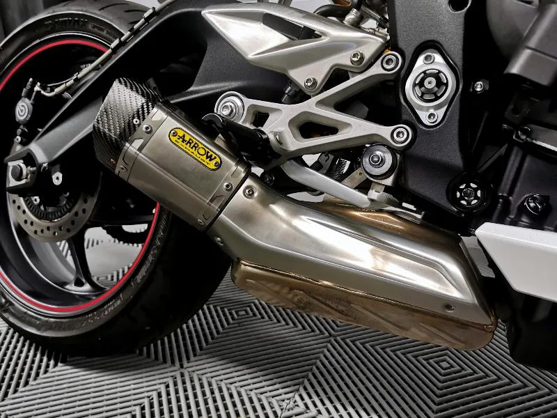 STREET TRIPLE 765 RS