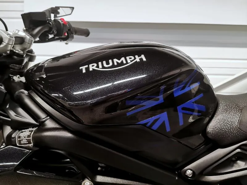 Street Triple 660
