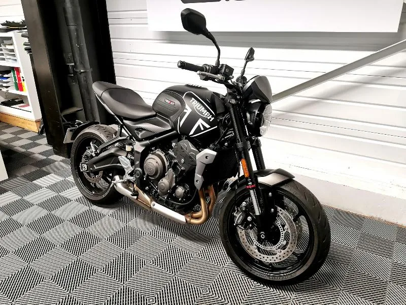 TRIDENT 660