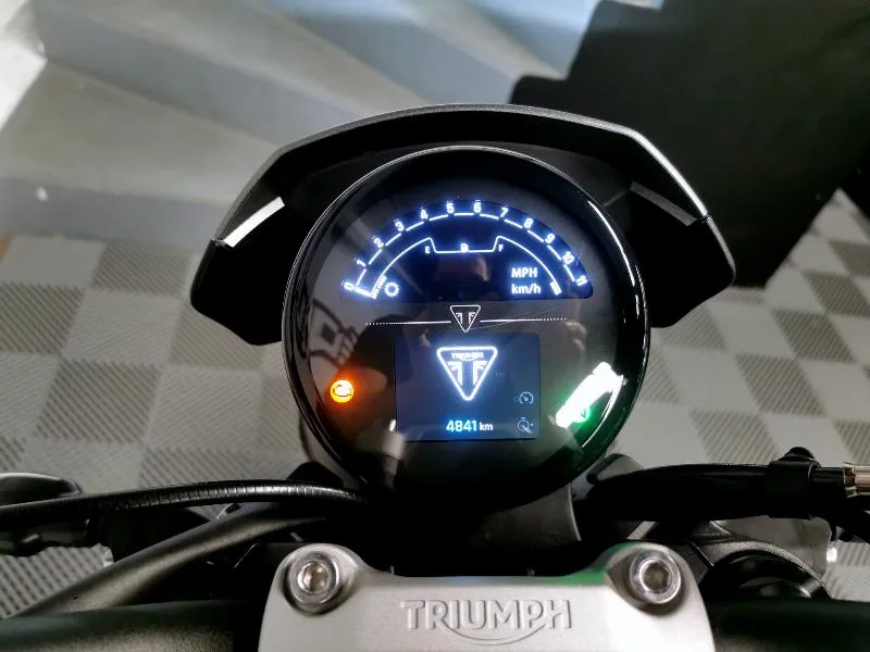 TRIDENT 660