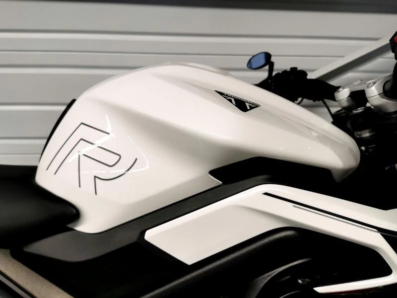 STREET TRIPLE 765 R A2
