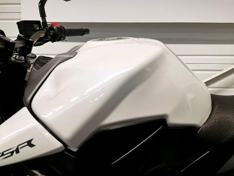 GSR 750