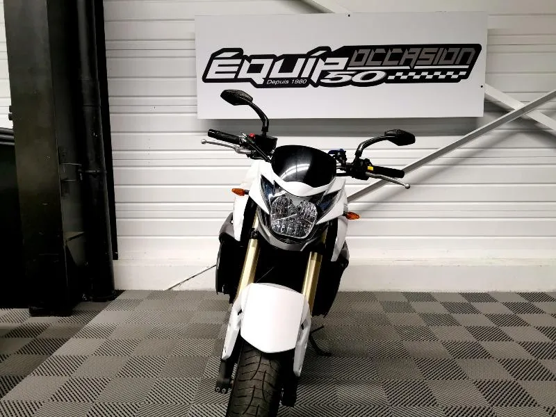 GSR 750