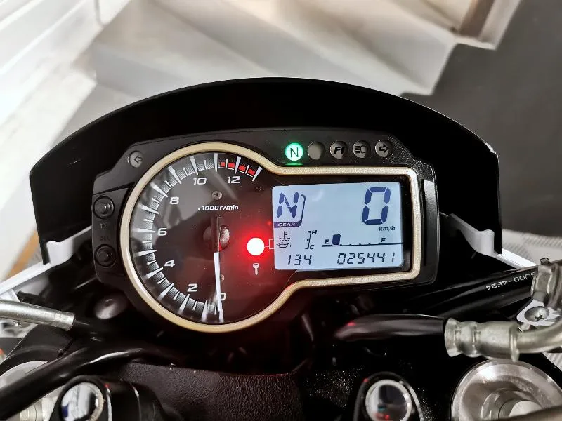 GSR 750