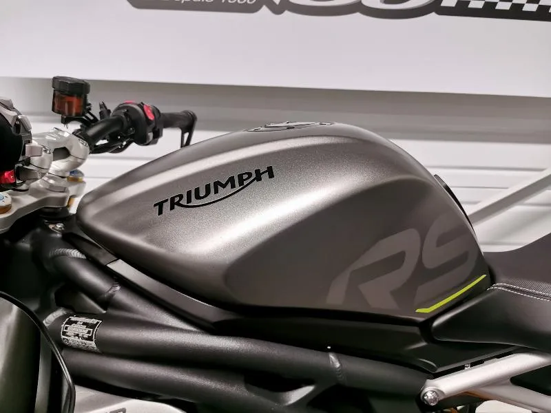 SPEED TRIPLE 1200 RS