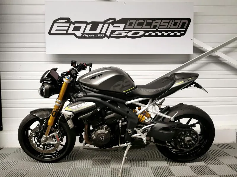 SPEED TRIPLE 1200 RS