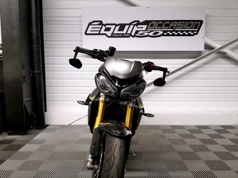 SPEED TRIPLE 1200 RS