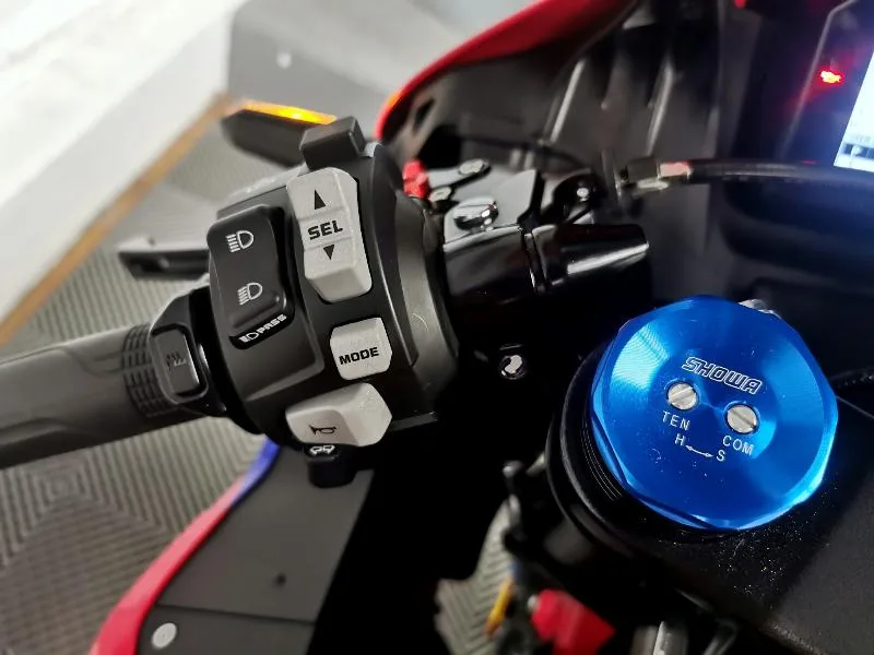 CBR 600 RR