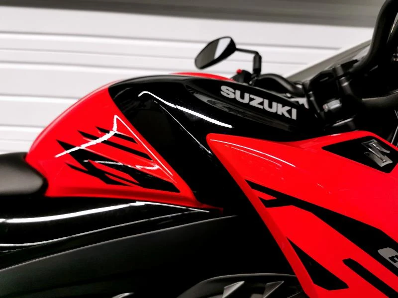 GSXS 125 ABS
