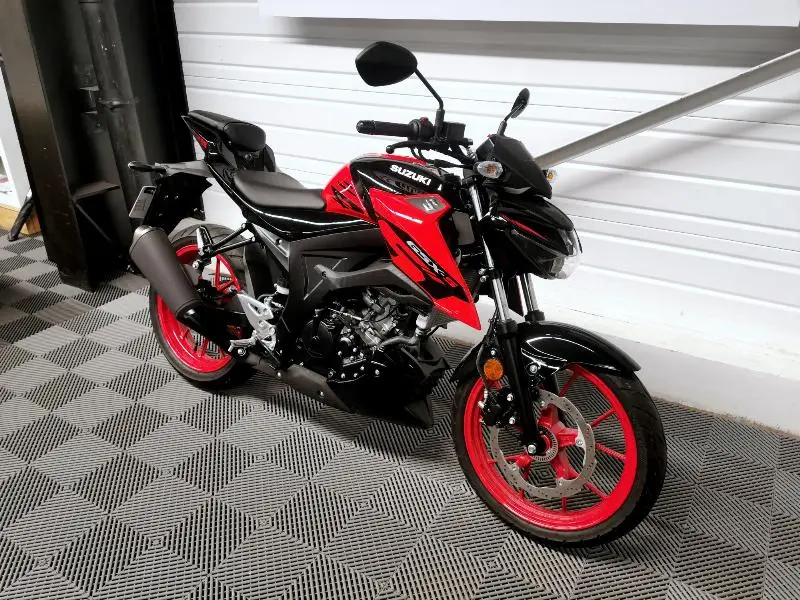 GSXS 125 ABS