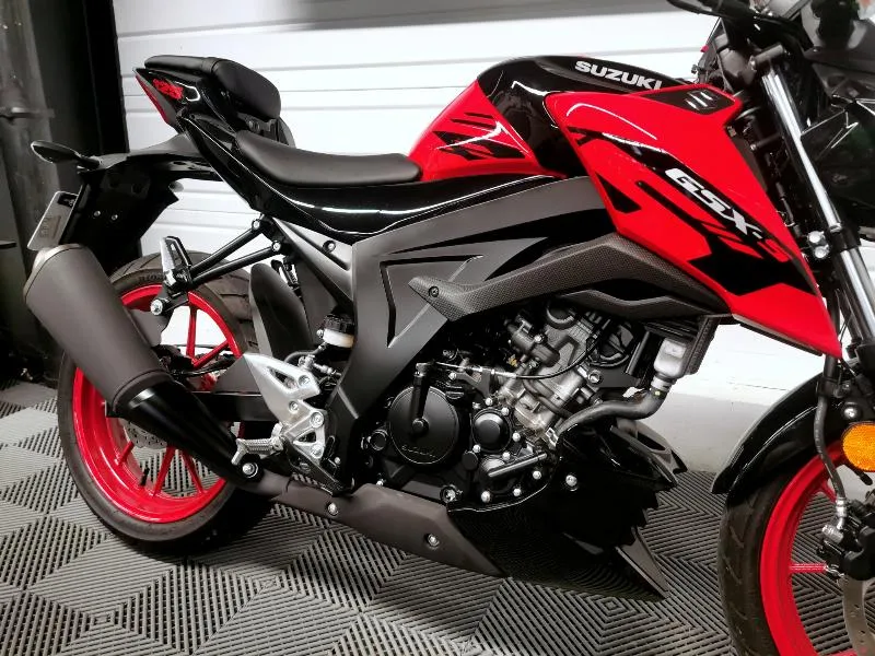 GSXS 125 ABS