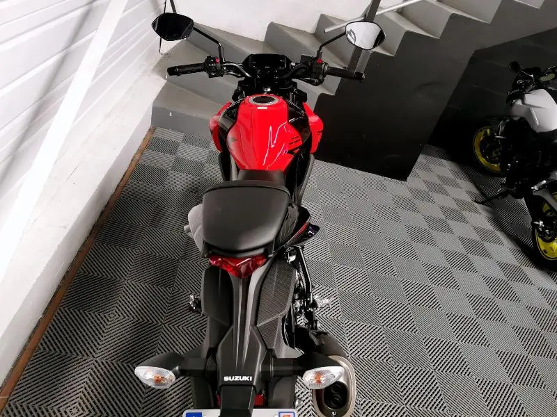 GSXS 125 ABS