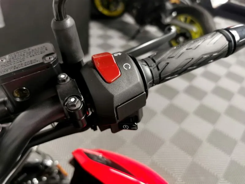 GSXS 125 ABS