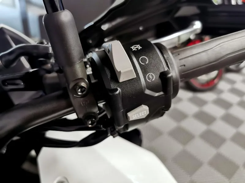 VERSYS
