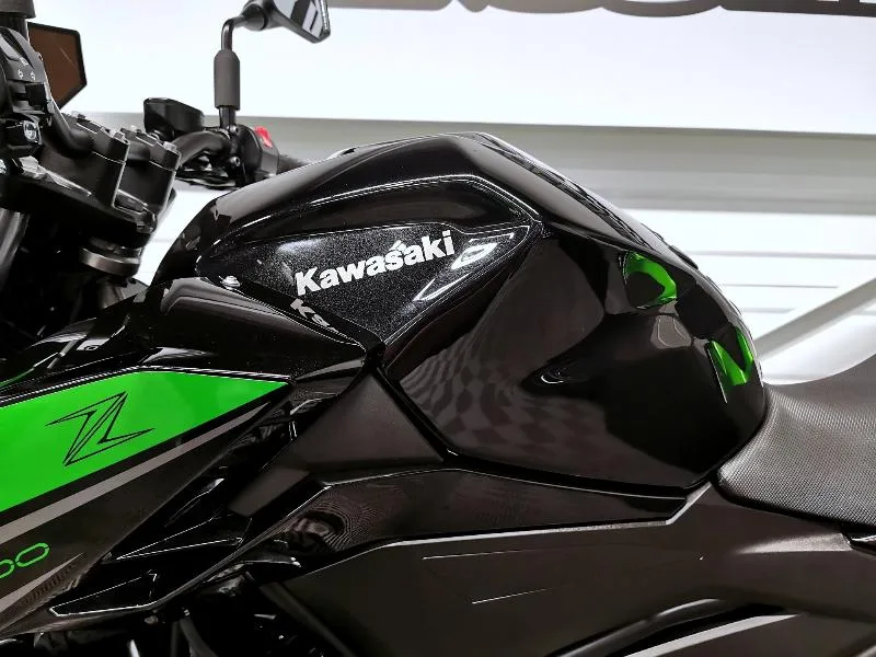 Z400