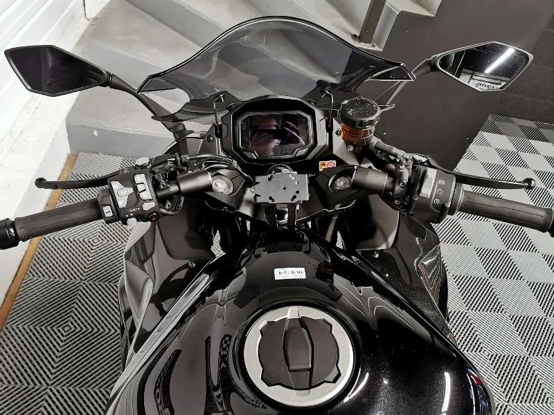 NINJA 1000 SX
