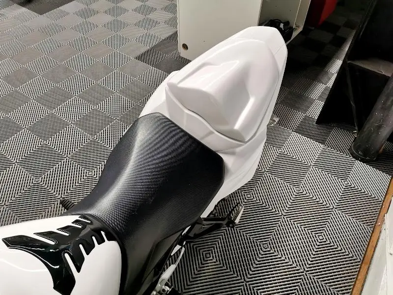 GSR 750