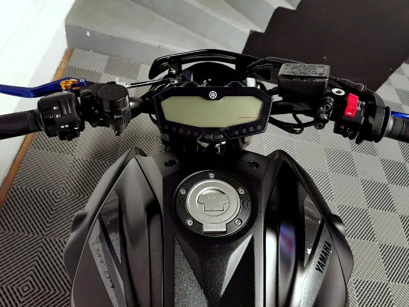 MT07