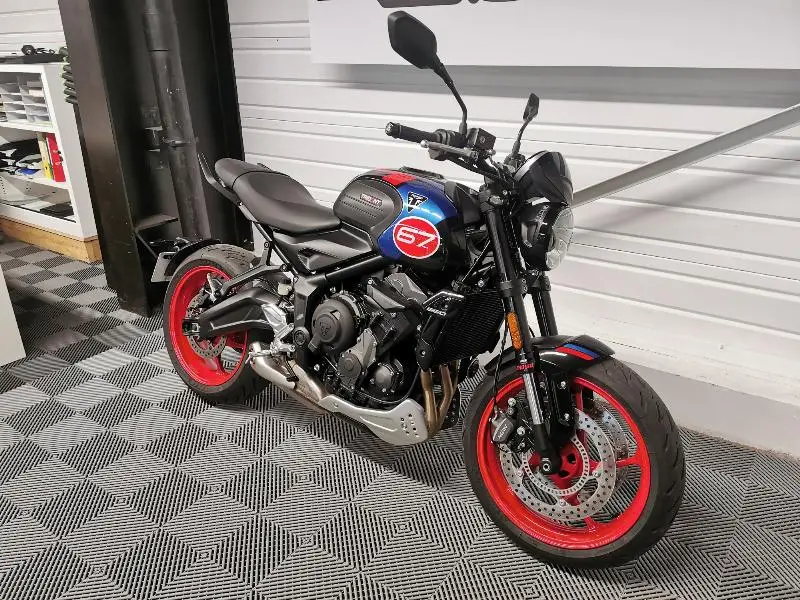 TRIDENT 660