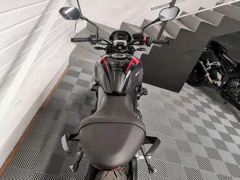 TRIDENT 660