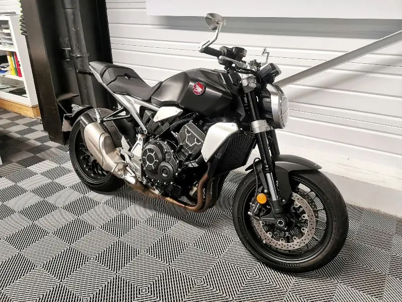 CB 1000 R