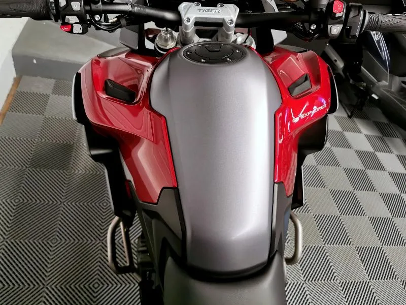 TIGER 1200 GT EXPLORER
