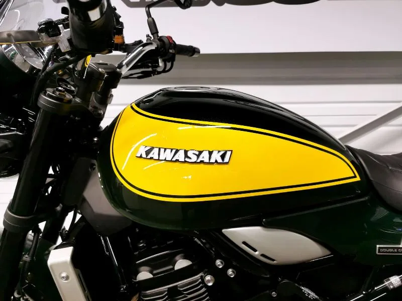 Z 900