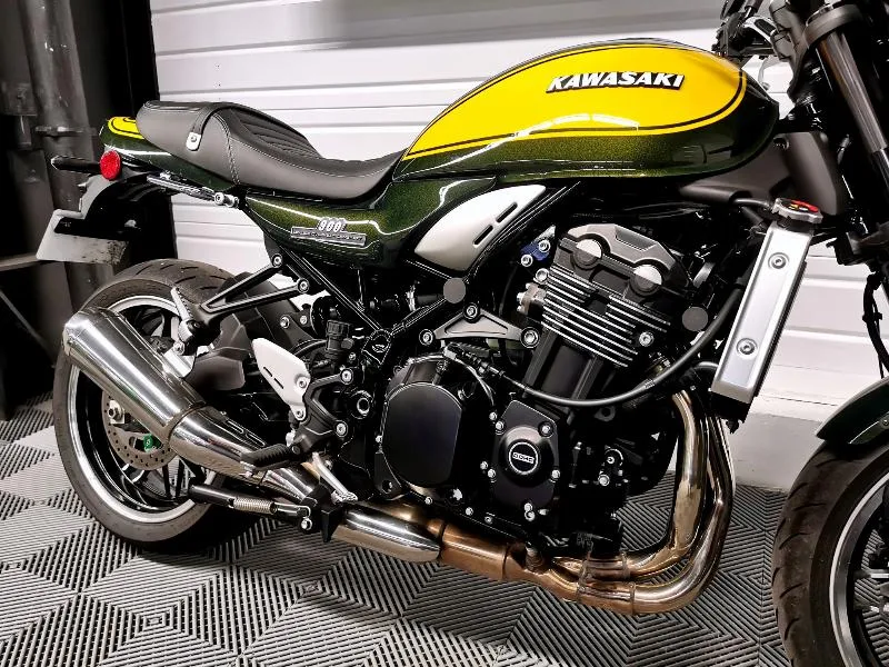 Z 900