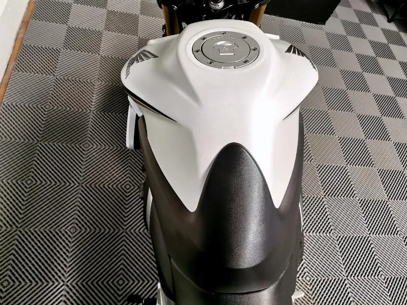 CB 1000 R