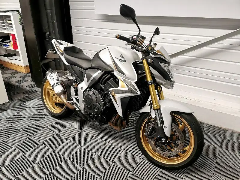 CB 1000 R