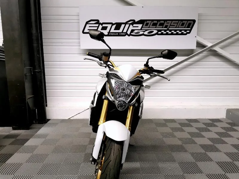 CB 1000 R