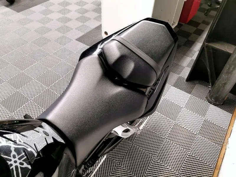 FZ1