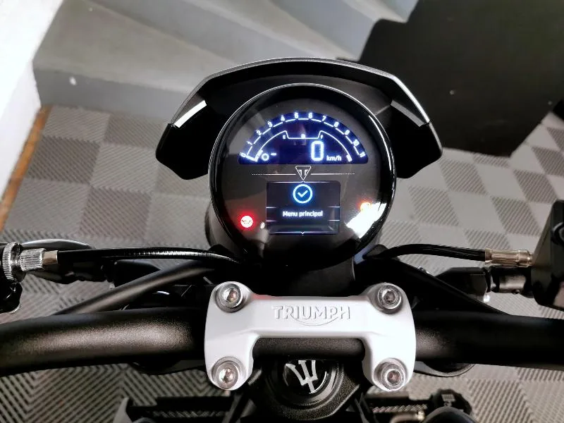 TRIDENT 660