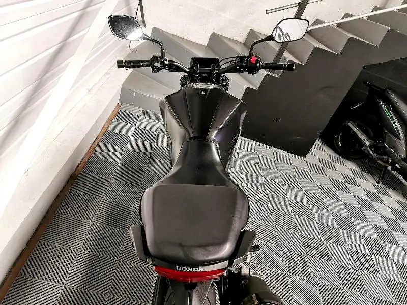 CB300R