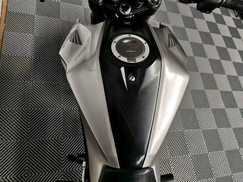 CB300R