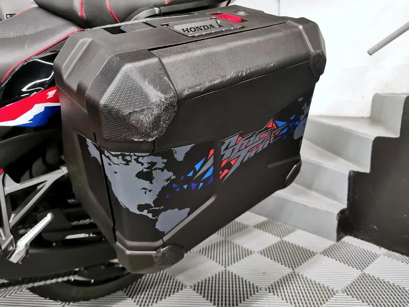 CRF 1100  L AFRICA TWIN