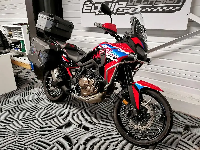 CRF 1100  L AFRICA TWIN