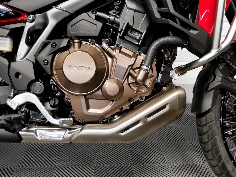 CRF 1100  L AFRICA TWIN