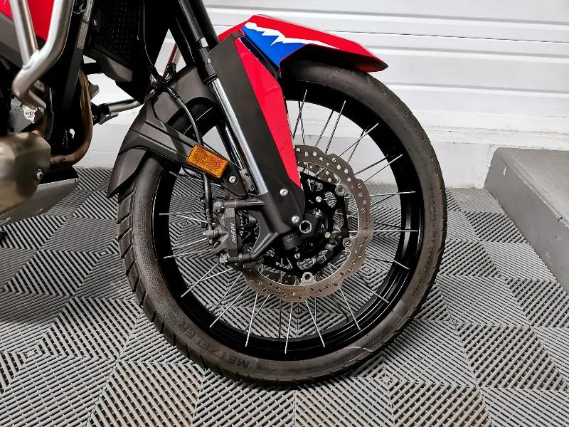CRF 1100  L AFRICA TWIN