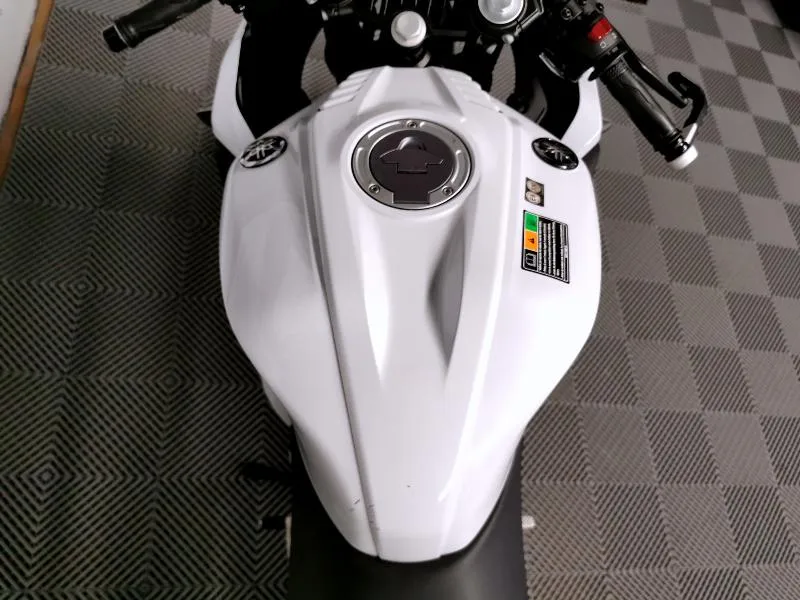 YZFR 125